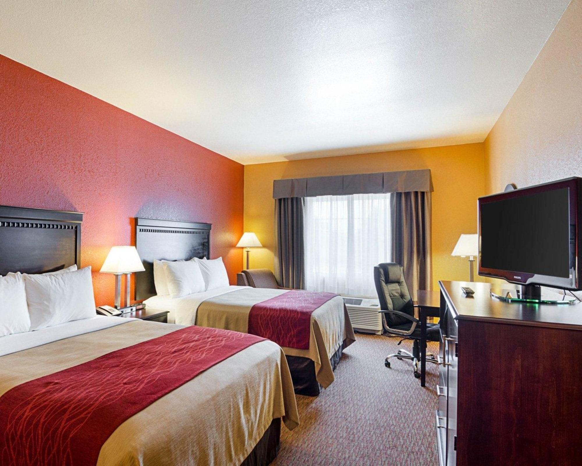 Comfort Inn & Suites Orange - Montpelier Екстериор снимка